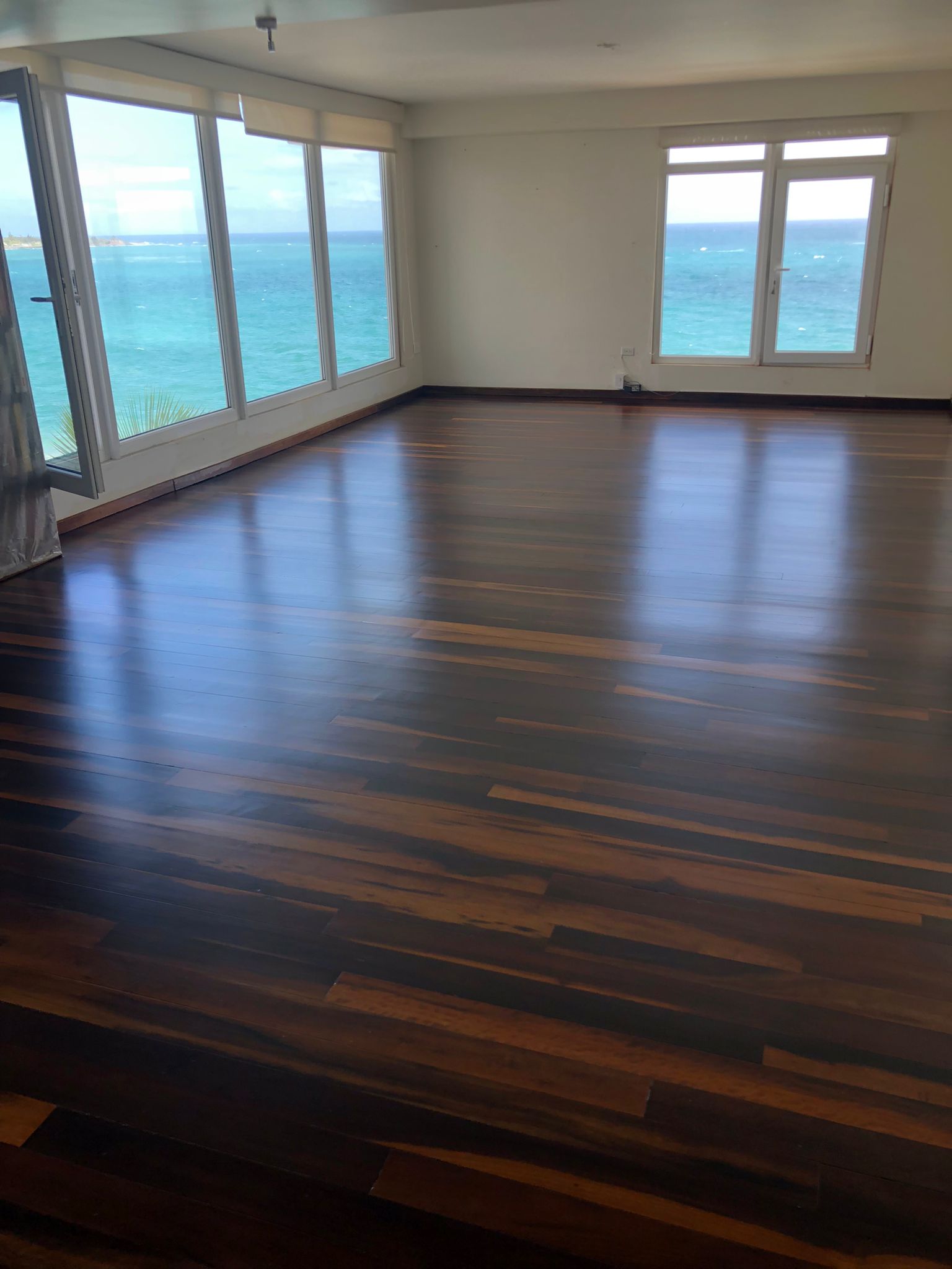 bdafb9e3-dd15-4b1e-8f01-1a9231a2e615